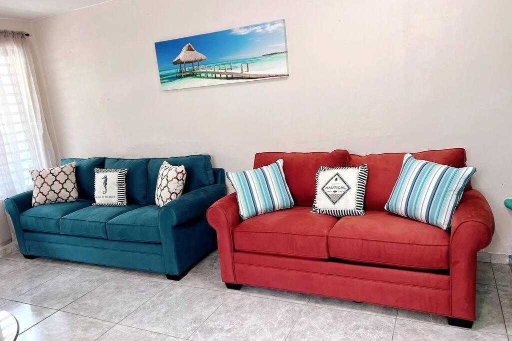 Orsini Beach Apartment อกวาดิยา ภายนอก รูปภาพ